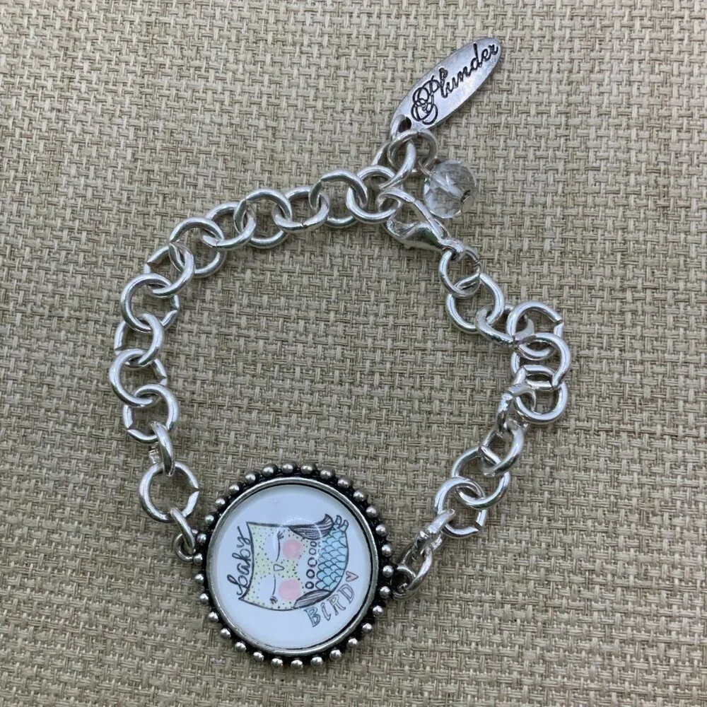 Plunder Sparrow Vintage Style Baby Bird Silver Tone Link Bracelet
